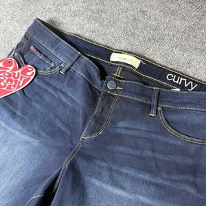 SLINK JEANS Curvy Dark Wash Denim Capri Shorts Women's Size 20 NWT